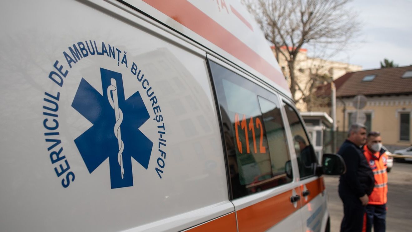 București: Un copil a fost lovit de un dulap în complexul comercial Bucur Obor / A ajuns la spital cu traumatism cranian și a intrat în operație