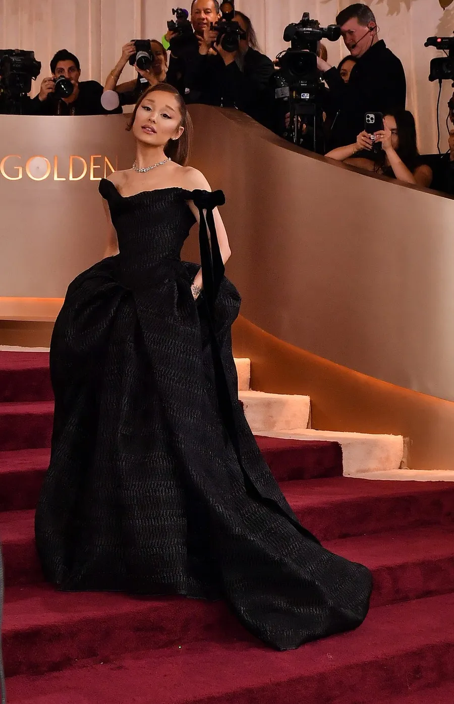 ariana-grande-moda-golden-globes