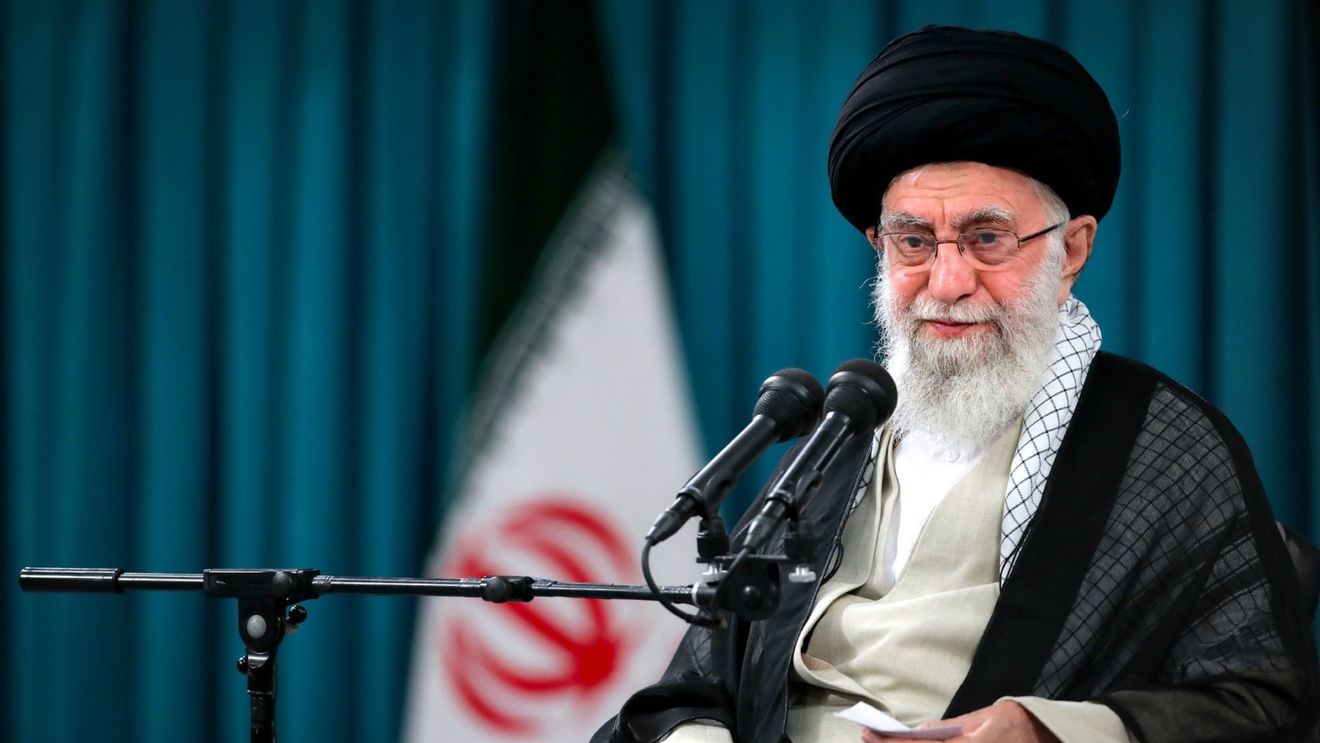Meta închide conturile pe Instagram şi Facebook ale liderului suprem iranian, ayatollahul Ali Khamenei