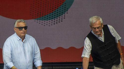 Viktor Orban, criticat de presa de opoziție din Ungaria pentru revizionism: A trecut o linie roșie, un premier responsabil nu face declarații care să pună la îndoială suveranitatea unei alte țări / Orban e izolat, presa mondială nu mai scrie despre el