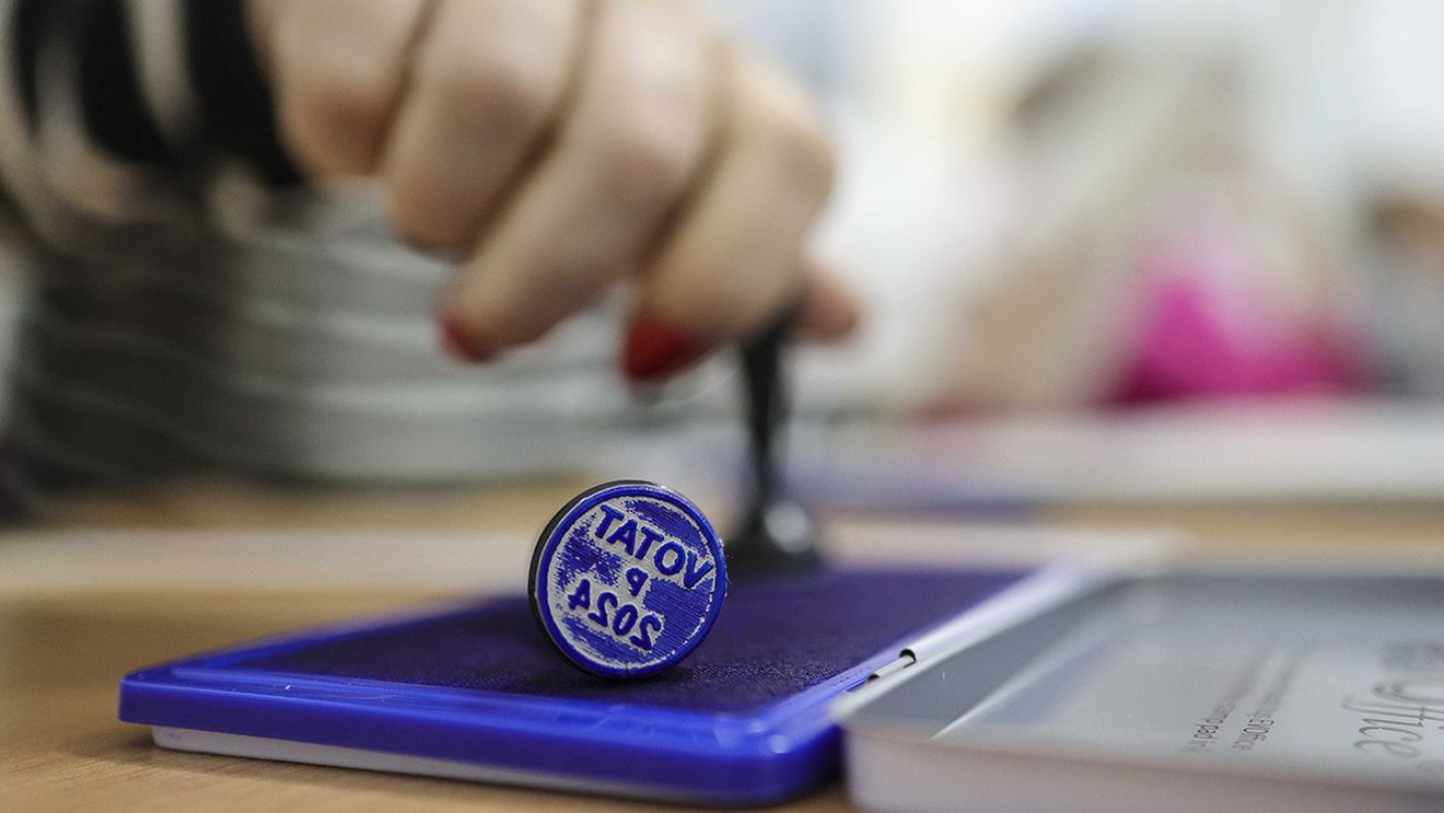 Și-a îndemnat Decathlon angajații din România să voteze pentru Nicușor Dan? Compania respinge acuzațiile și vorbește despre o „inițiativă individuală”