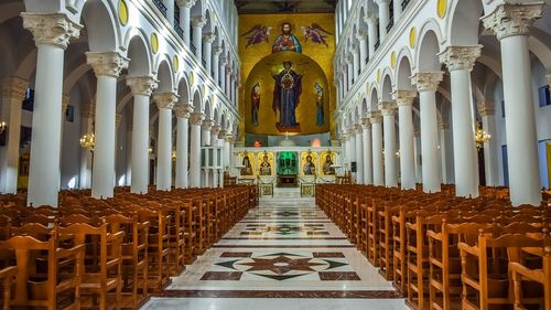 Exemplu de subiect dacă Religia ar fi probă opțională la Bac: “Să descrie stilul brâncovenesc”, spune purtătorul de cuvânt al BOR, Vasile Bănescu