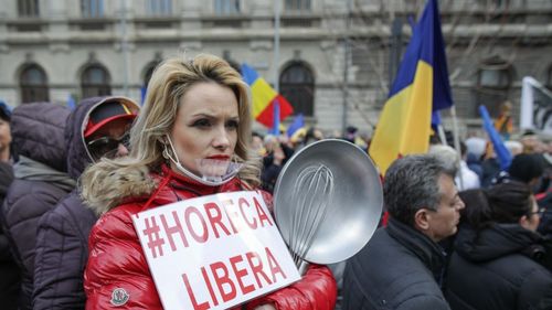Harta protestelor anti-restricții din week-end / Mii de oameni au ieșit în stradă în zece țări din Europa în timp ce numărul infectărilor crește