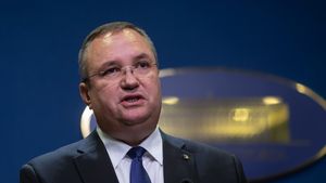 Ciucă: Datorăm dreptatea eroilor din Decembrie 1989, dar şi tuturor disidenţilor şi victimelor regimului comunist