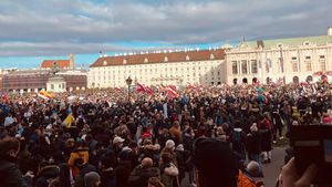 VIDEO Zeci de mii de persoane au manifestat în Austria împotriva vaccinării obligatorie / Cea mai puternică mobilizare a fost la Graz, unde au protestat aproape 25.000 de persoane