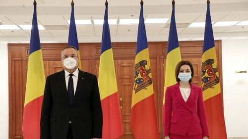 Premierul Ciucă: România va continua să acorde sprijin umanitar şi să asiste refugiaţii care trec din Ucraina prin Republica Moldova în vederea tranzitării către alte state membre UE