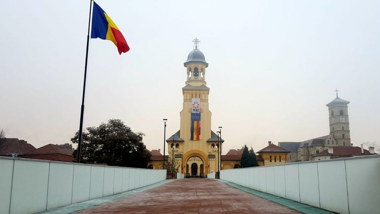 Numele orașului Alba Iulia va fi scris cu litere volumetrice de mari dimensiuni, în Cetatea Alba Carolina. Loc pentru fotografiat