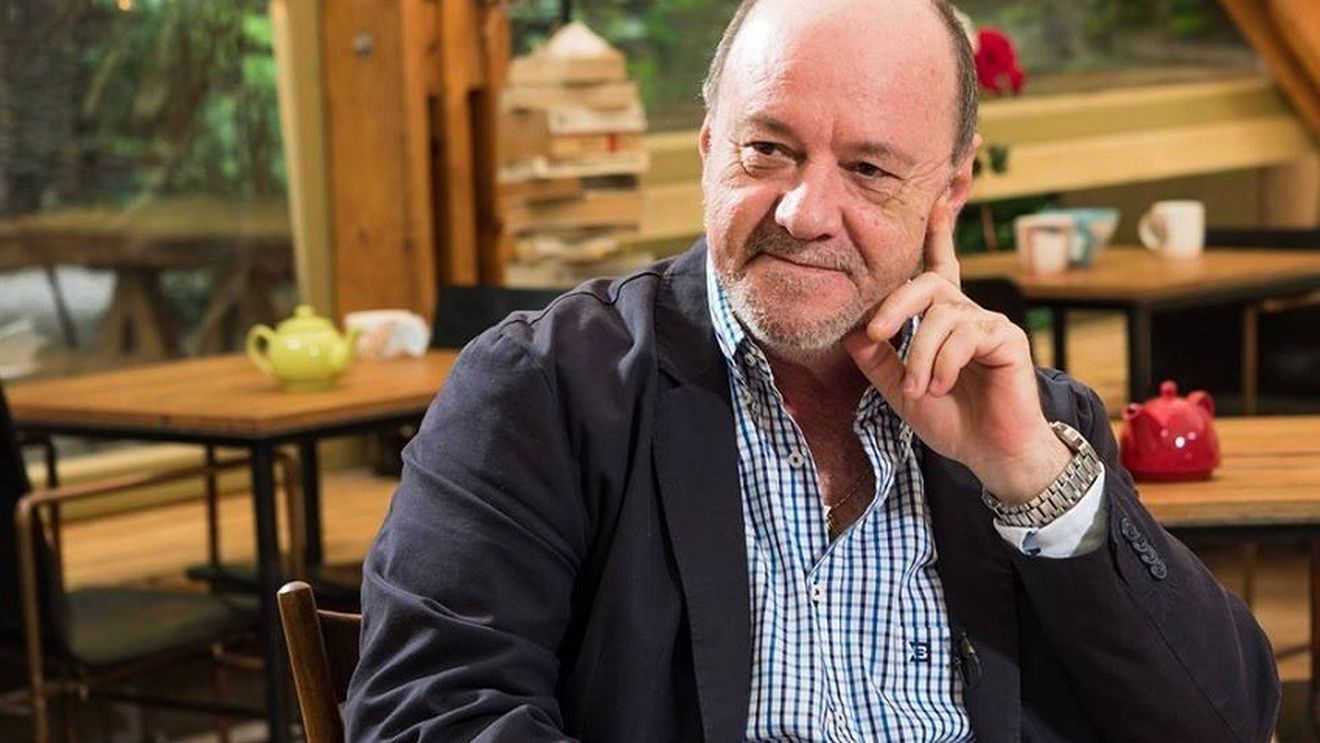 Nicu Alifantis, după bruiajul involuntar de la Teatrul Național: Absurdul, într-adevăr, pune stăpânire pe noi din ce în ce mai des și mai agresiv