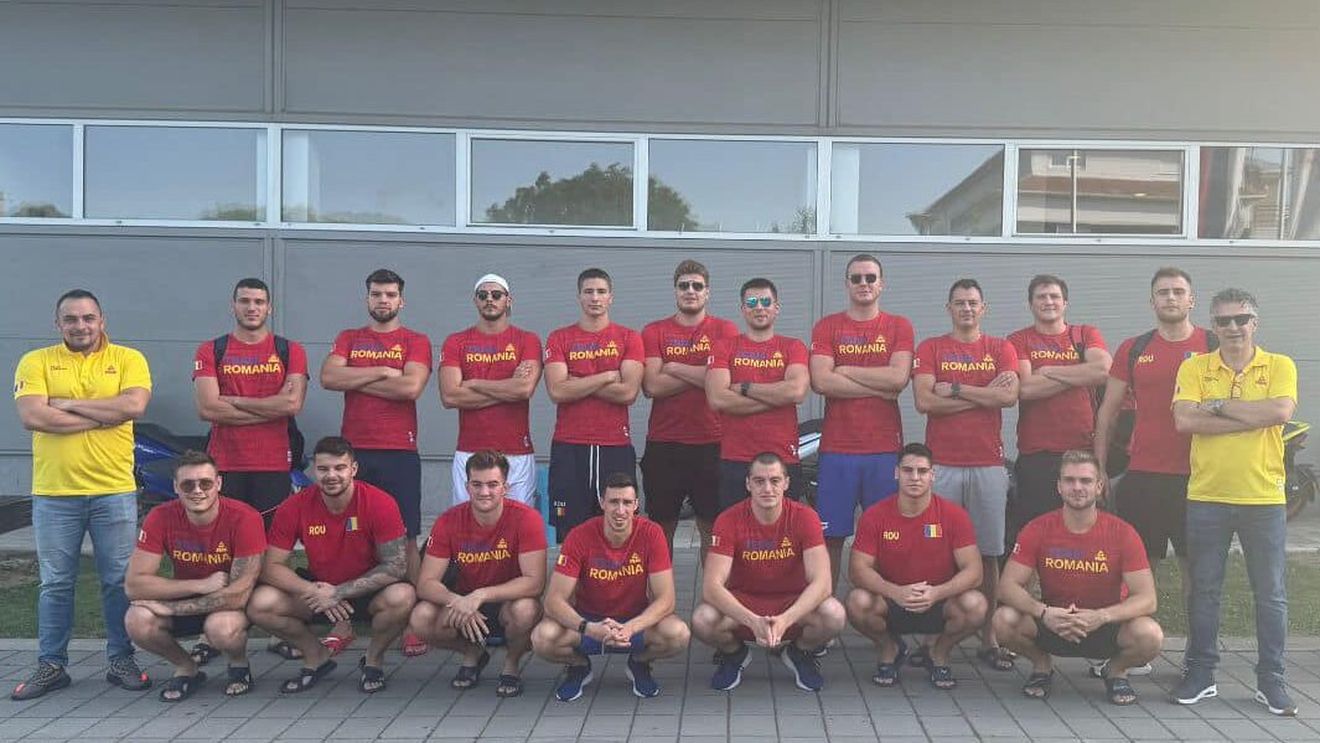 Echipa de polo a României, blocată pe aeroportul din Belgrad de dimineaţă, din cauza anulării unui zbor Tarom / Sportivii se vor întoarce la Bucureşti cu autocarul