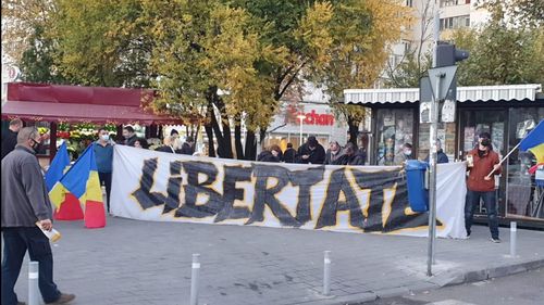 Protest AUR contra Certificatului Verde la Obor, una dintre cele mai aglomerate zone din București