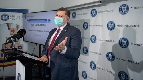 Rafila, întrebat de ce restricțiile anti-COVID au fost ridicate deodată și nu treptat: „E o întrebare la care nu am răspuns foarte concret”