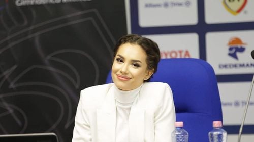 Alexandra Piscupescu, eroinǎ afară, pedepsită în țarǎ. Dedesubturile cu iz rusesc ale scandalului Trikomiti, arbitra care a favorizat o gimnastă din Rusia să se califice la JO 2024