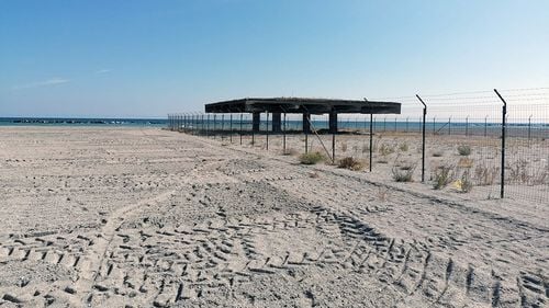 Administraţia Bazinală de Apă Dobrogea Litoral anunţă că plajele sunt pregătite pentru sezonul estival / Lucrările au inclus igienizarea, strângerea scoicilor şi algelor, nivelarea nisipului