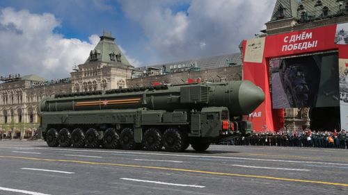 SUA au avertizat în privat Rusia împotriva utilizării armelor nucleare timp de mai multe luni, spun oficialii americani