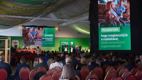 BREAKING: UDMR a refuzat să rămână la guvernare doar cu Ministerul Energiei: Nu acceptăm oferta. Nu noi ieșim de la guvernare, suntem împinși în afara guvernării