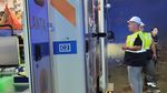 FOTO Accident grav de muncă pe „cel mai greu lot” al Autostrăzii Sibiu-Pitești: Doi muncitori, surprinși de prăbușirea unor roci la construcția unui tunel, la Boița