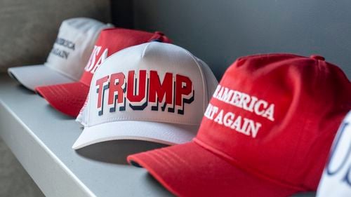 Sondaje în SUA: Majoritatea americanilor aprobă planurile lui Trump. Rate mari de favorabilitate pentru republican