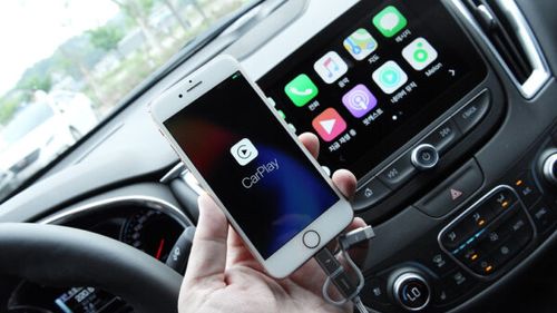 Google integrează AI-ul Gemini în Android Auto și Android Automotive OS