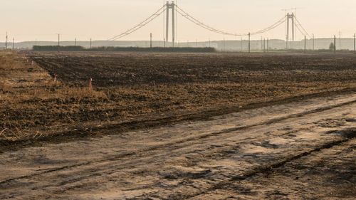 Compania UMB a primit autorizaţia de construire pentru Drumul Expres Brăila - Galaţi / Şoseaua de 11 kilometri include un viaduct de aproape un kilometru peste Siret şi un pod hobanat de 300 de metri