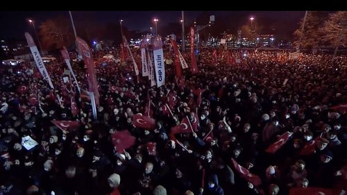 Peste 1.130 de protestatari au fost arestați în Turcia, începând de miercuri / Autoritățile au interzis adunările în principalele trei orașe ale țării