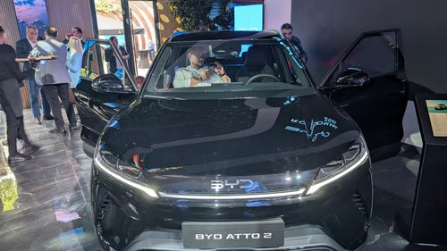 Revoluție pe piața EV din Europa: BYD devansează Tesla pentru prima dată