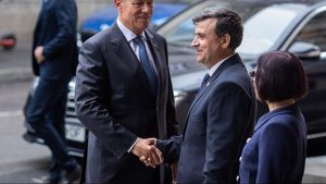Crin Bologa, întrebat dacă DNA se va sesiza în afacerea mașinilor BMW cumpărate de Poliție de la prietenul lui Klaus Iohannis: ”Este posibil orice/ DNA s-a sesizat din surse proprii sau presă de absolut orice a apărut despre suspiciuni de corupție”