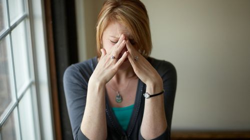 Te simți mereu nelalocul tău? Cum să învingi „sindromul impostorului”