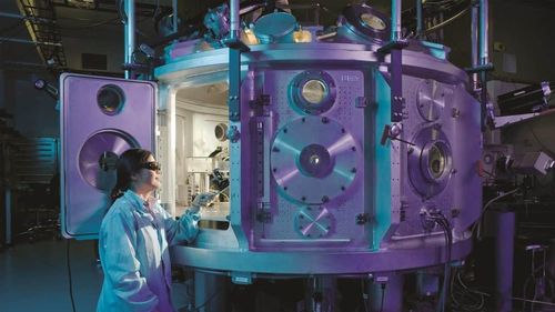Centrele de superlaser din Ungaria şi Cehia au înfiinţat în comun un consorţiu de cercetare