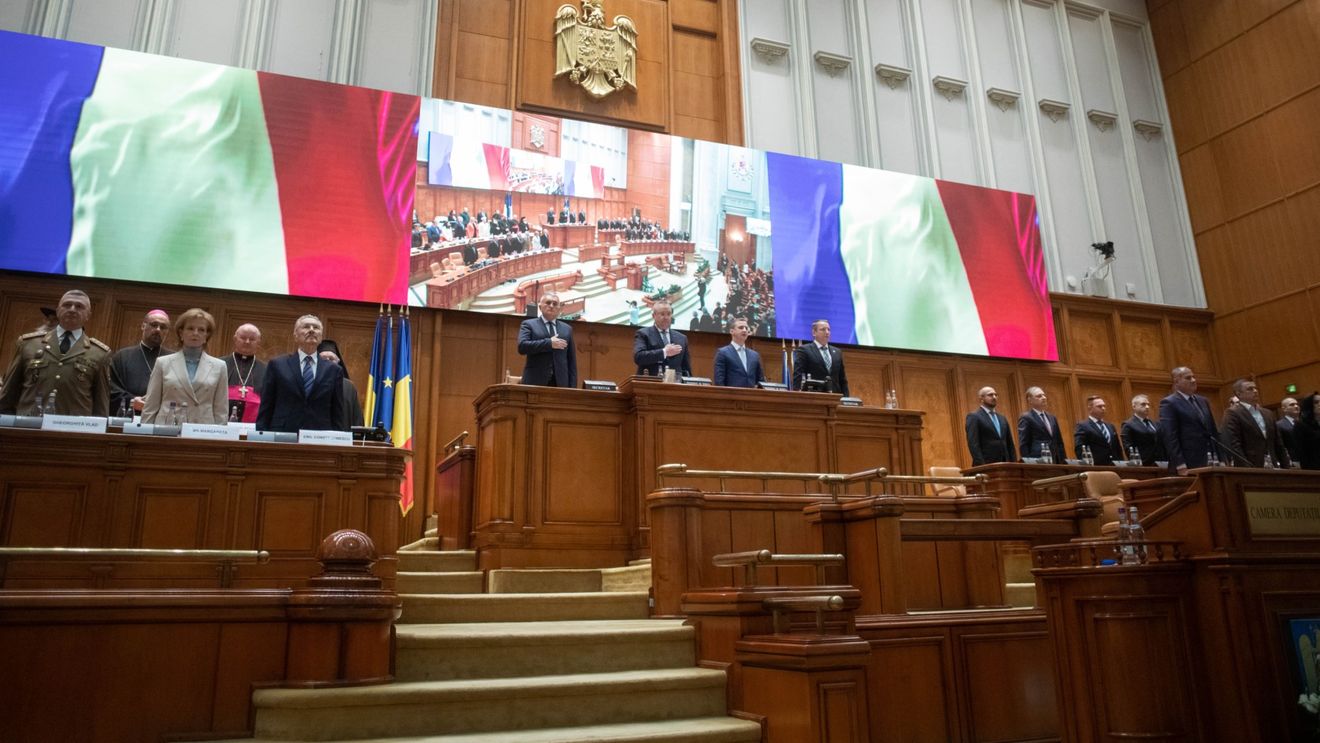 Ciucă: Viitorul nostru este în UE și în NATO. Nimeni și nimic nu trebuie să ne clatine această opțiune. Trebuie să ne unim ca societate și să respingem toate încercările de a ne izola de Uniunea Europeană