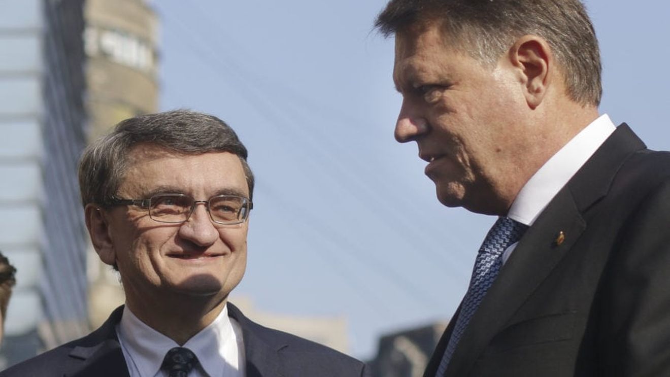 PNL și USR anunță că vor demara acțiunea de revocare a lui Victor Ciorbea din funcția de Avocat al Poporului: Este mai greu de demis decât președintele României