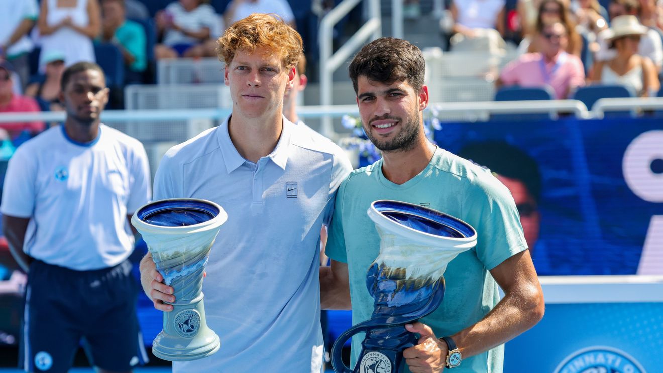 O nouă schimbare de lider în ATP: Carlos Alcaraz l-a detronat pe marele rival Jannik Sinner
