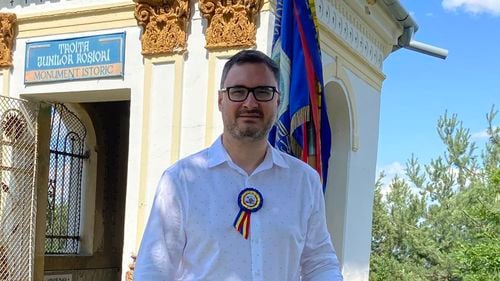Vicepreședintele partidului extremist AUR Dan Tanasă insistă cu discursul anti-imigranți: ”Refuzați comanda dacă nu e livrată de un român!” / Deputatul a cerut recent ca România să nu mai primească imigranți / A fost contrazis de Mohammad Murad, deputat AUR: ”Cum ar fi să se comporte italianul sau spaniolul sau neamțul așa cu românii?”