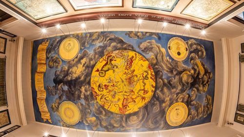 Expoziţii simultane la Art Safari şi Muzeul Naţional al Hărţilor şi Cărţii Vechi