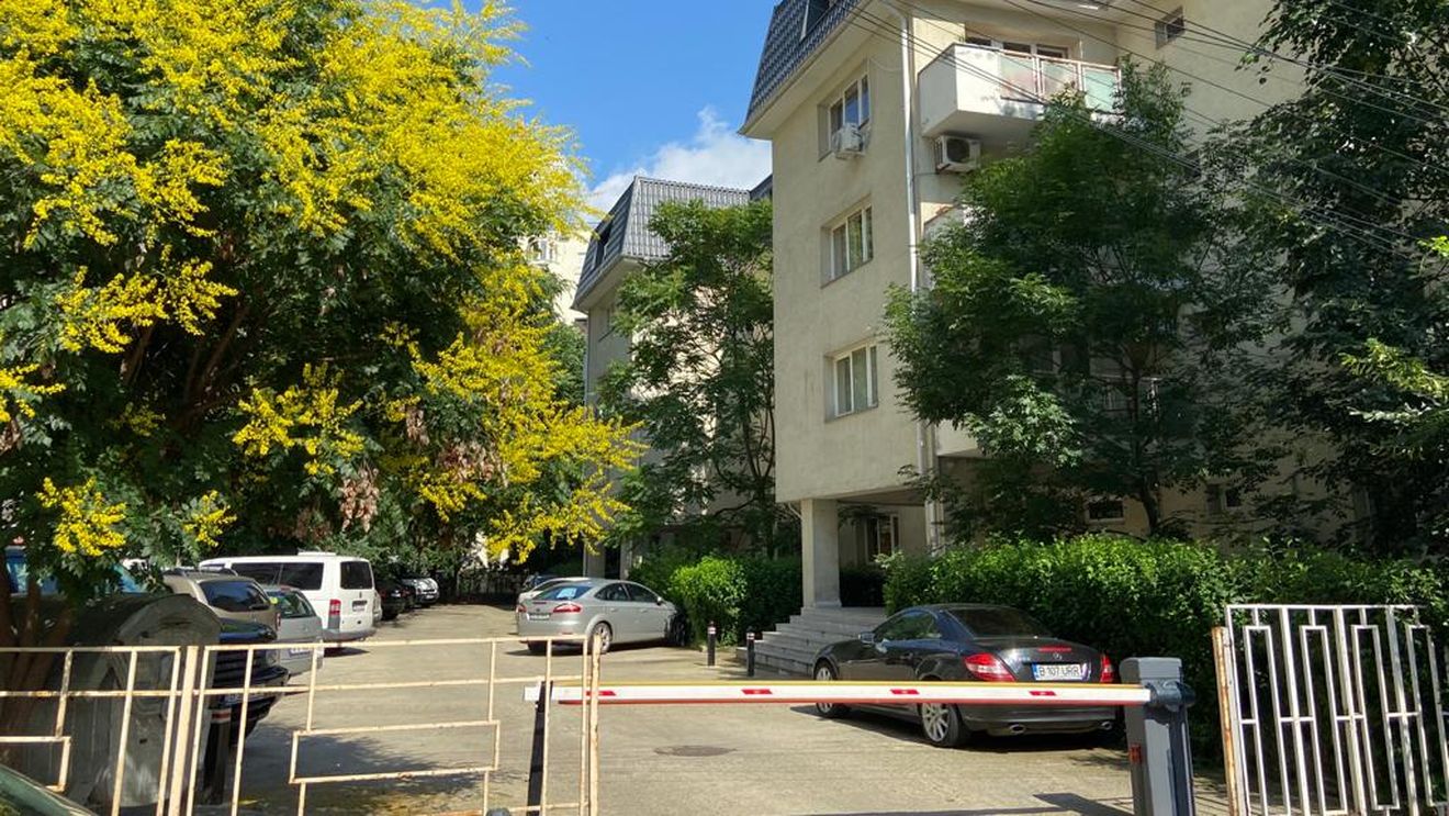 Două blocuri cu 24 de locuinţe de serviciu pentru cadrele medicale vor fi construite în orașul argeșean Ştefăneşti, pentru a atrage specialiști în spitalele din județ