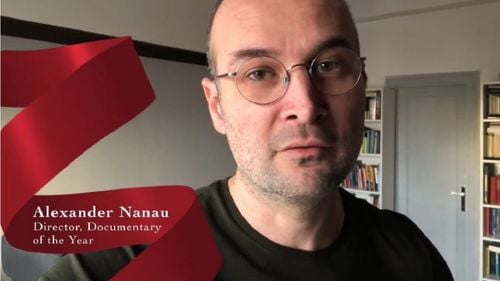 VIDEO Filmul "colectiv", desemnat cel mai bun documentar la gala London Critics' Circle Film Awards / „Nomadland" a fost desemnat filmul anului