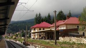 Firme româneşti în cursă pentru modernizarea staţiilor CFR din Videle, Ploieşti Vest şi Buşteni / Licitație de 38,87 milioane de lei