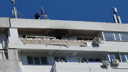 Daunele provocate de război sau de un atac terorist nu sunt acoperite de asigurările facultative ale locuințelor, susțin reprezentanții asigurătorilor din România / Ele pot fi acoperite prin decizii guvernamentale, spune avocatul Bogdan Cimbru