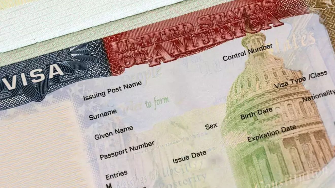 Ciolacu: Ne propunem să calificăm România în programul Visa Waiver / Îi rog pe cetăţenii români care au vize valabile tip B1 şi B2 să aplice pentru reînnoirea vizei până la 30 septembrie