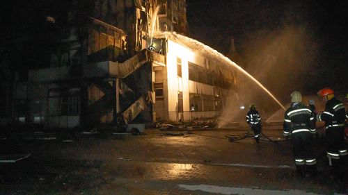 Doi morţi şi întreruperi de curent, apă şi căldură în sudul Ucrainei, în atacuri nocturne ruse / Armata ucraineană anunţă că  doborât 90 dintre 166 de drone ruseşti
