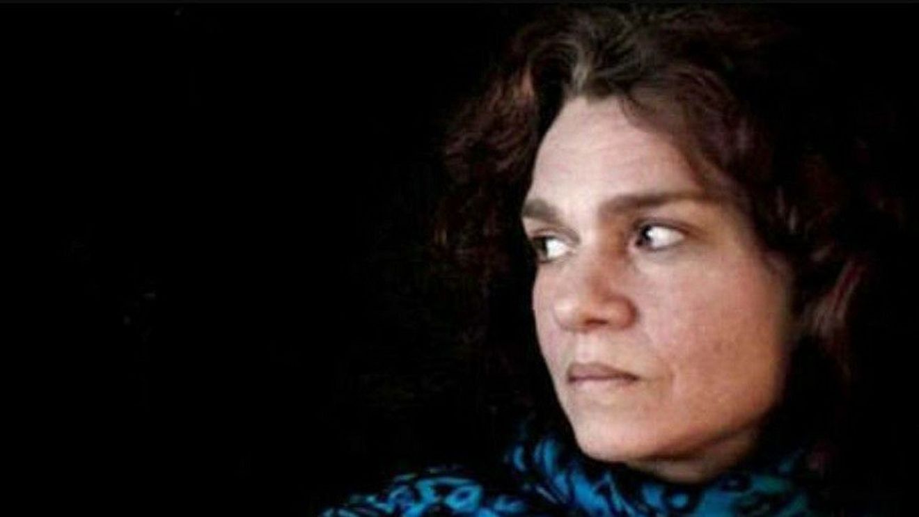 Organizația PEN România, solidară cu Asli Erdogan, cere Turciei să înceteze hărțuirea judiciară a scriitorilor și jurnaliștilor