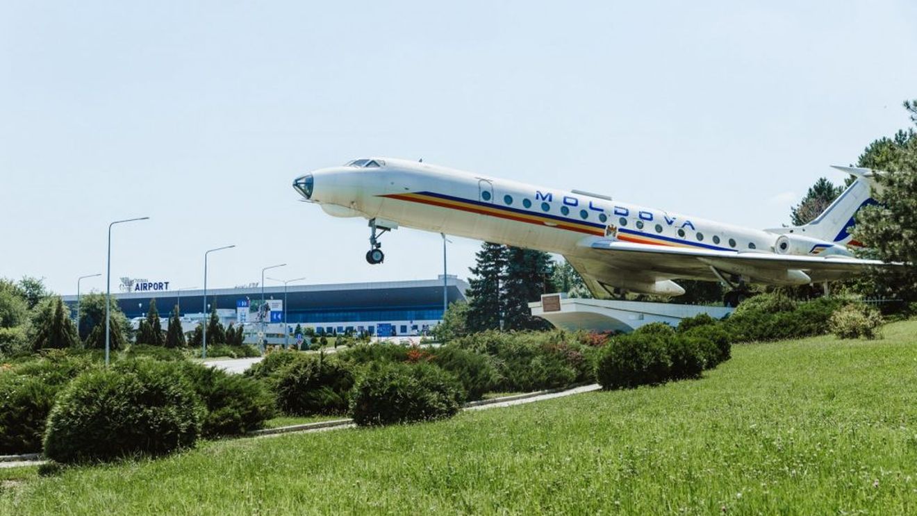 O artistă din Republica Moldova s-a ales cu vioara Stradivarius de două milioane de euro confiscată de Serviciul Vamal / Ministrul Culturii: ”Exces de zel”