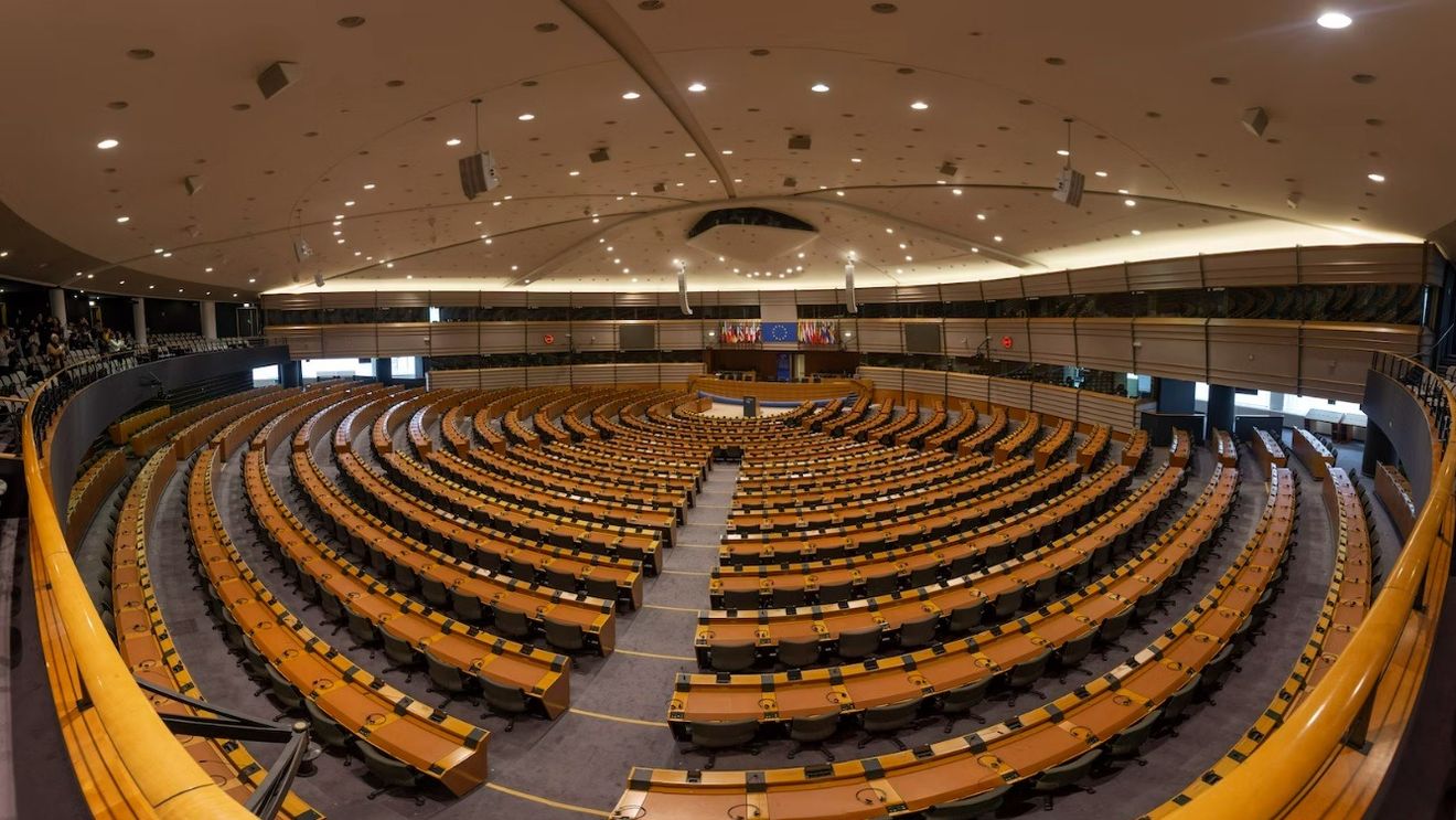 Parlamentarii europeni solicită mai multe acțiuni pentru egalitatea de gen în consiliile de administrație ale întreprinderilor