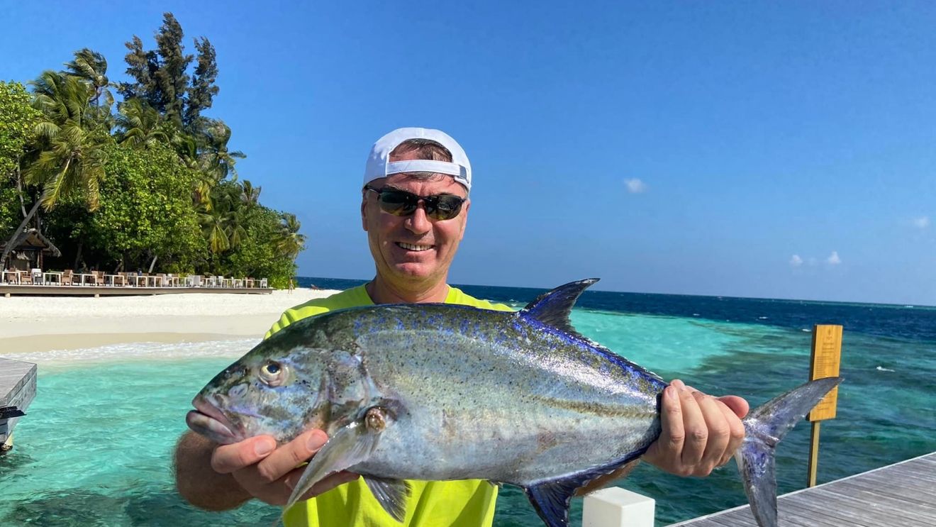 Secretarul de stat care a fost la pescuit în Maldive a prins peștele cel mare:  A câștigat și un post de director în Ministerul Agriculturii, unde a fost evaluat chiar de subalternii săi