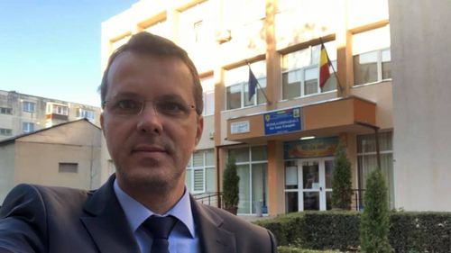 Deputatul USR Ionuț Moșteanu spune că ”nu sunt importanți” toți cei 500 de membri care s-au revoltat și au semnat scrisoarea către Barna după excluderea Olimpiei Ardelean