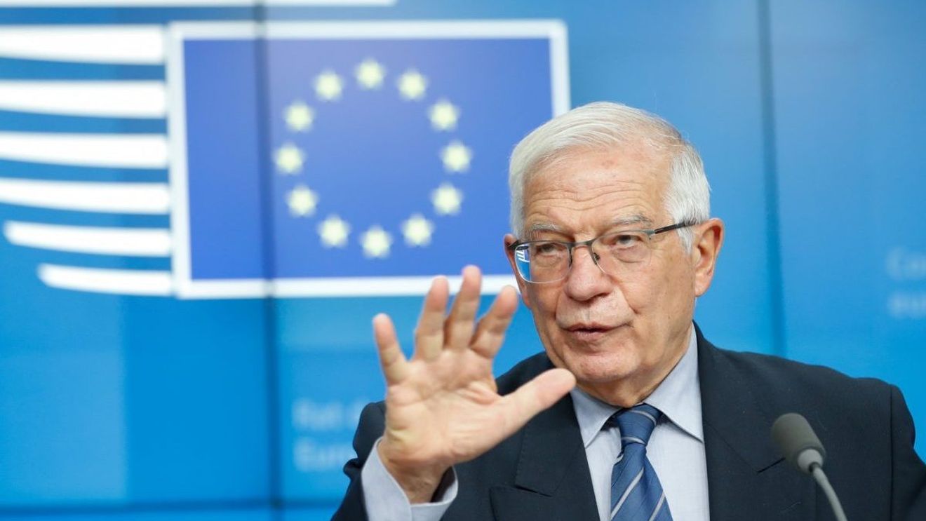 Josep Borrell și comisarul european pentru extindere merg miercuri în Republica Moldova