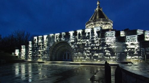 Cu ocazia Zilei Naţionale a României, ministerul Turismului recunoaşte o nouă Rută Cultural Turistică, pentru a crește numărul de turiști / Aceasta cuprinde 80 de obiective memoriale din trei judeţe, respectiv Vrancea, Constanţa şi Buzău