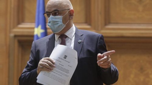 VIDEO Raed Arafat îi contrazice pe Voiculescu și Moldovan: Criteriile de carantinare nu au fost aprobate în grupul tehnico-științific și orice decizie a grupului trebuie comunicată CNSU pentru hotărârea finală / Șeful DSU prezintă și o adresă trimisă de INSP la Ministerul Sănătății
