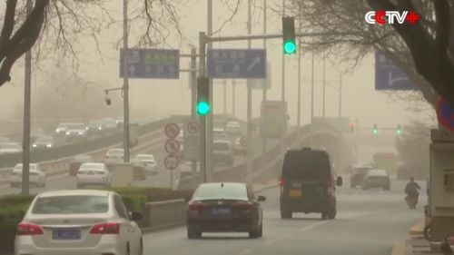 VIDEO Beijingul, atacat de o furtună de nisip. Esta a doua furtună în interval de două săptămâni