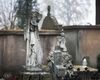 Doi români au fost condamnați la închisoare în Franța pentru jafuri în cimitire. Ei furau statuete din bronz