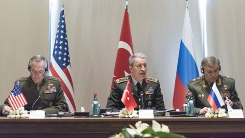 Ministrul turc al Apărării face apel la evitarea oricărei „provocări” înaintea negocierilor dintre SUA și Rusia: „Slăbirea forţelor armate turce înseamnă slăbirea NATO” / „Să nu agravăm tensiunile”